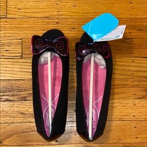 Pure Pod Black and Pink Flats with Bow